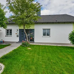  Apartment Drosi Am Berg Deutschland