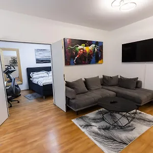 Palais Petrus Apartment