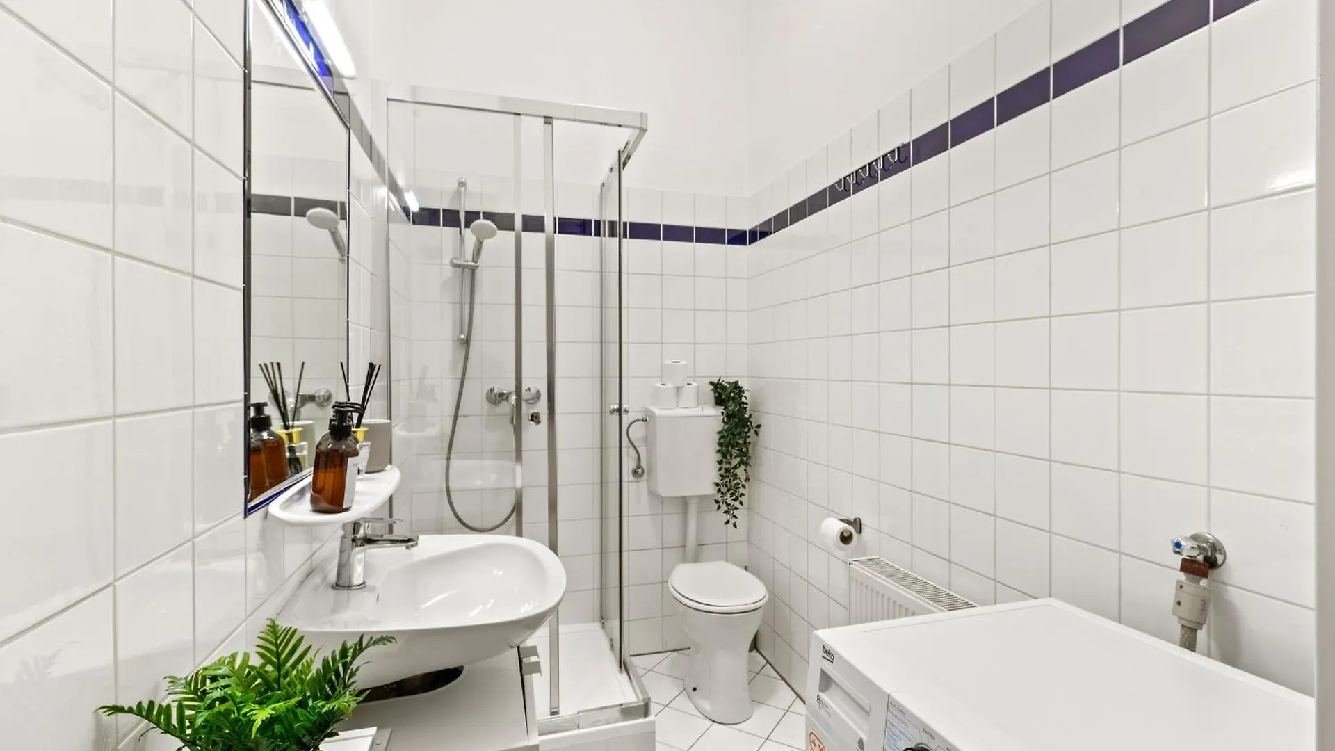 Stylish Apartment, 4 Min To U3 Zipperer Strasse Wien 0*,  Österreich