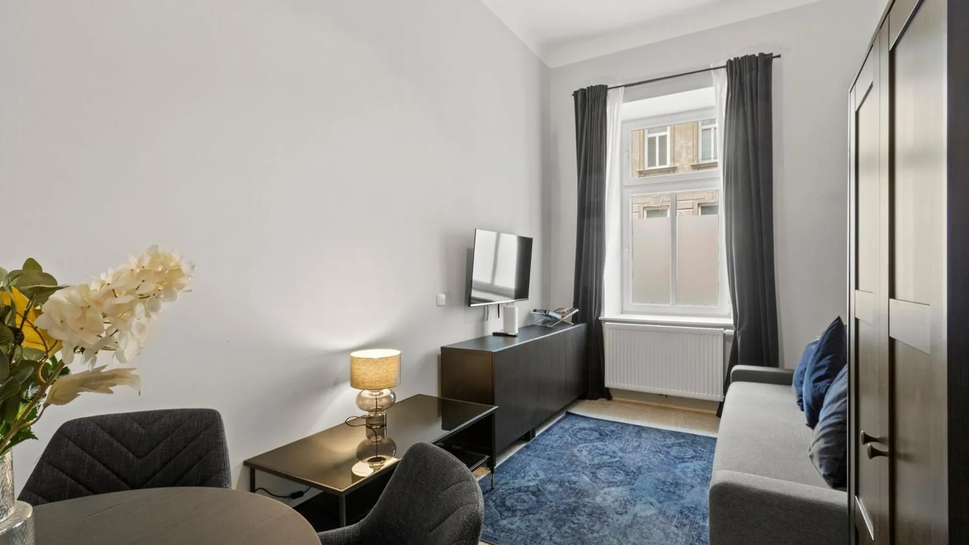 Stylish Apartment, 4 Min To U3 Zipperer Strasse Wien Apartment