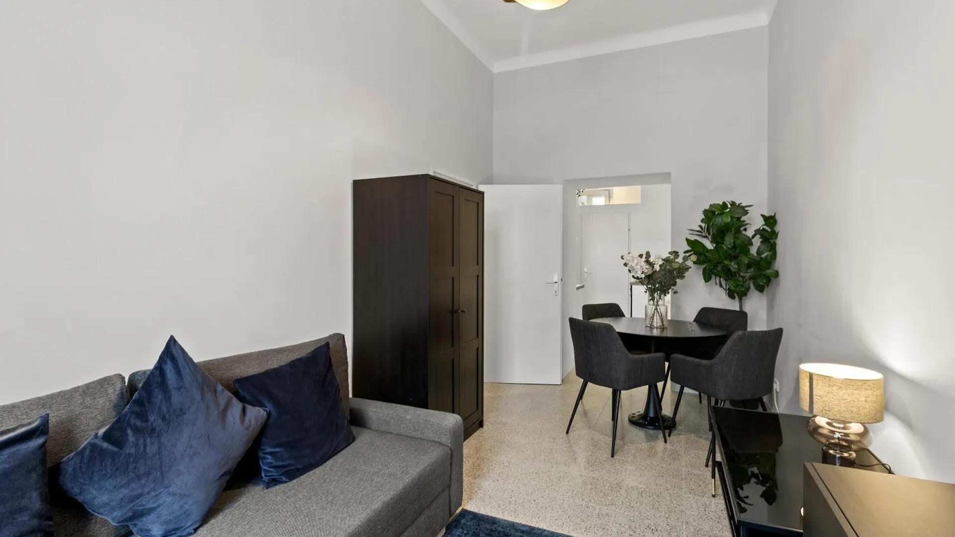Stylish Apartment, 4 Min To U3 Zipperer Strasse Wien