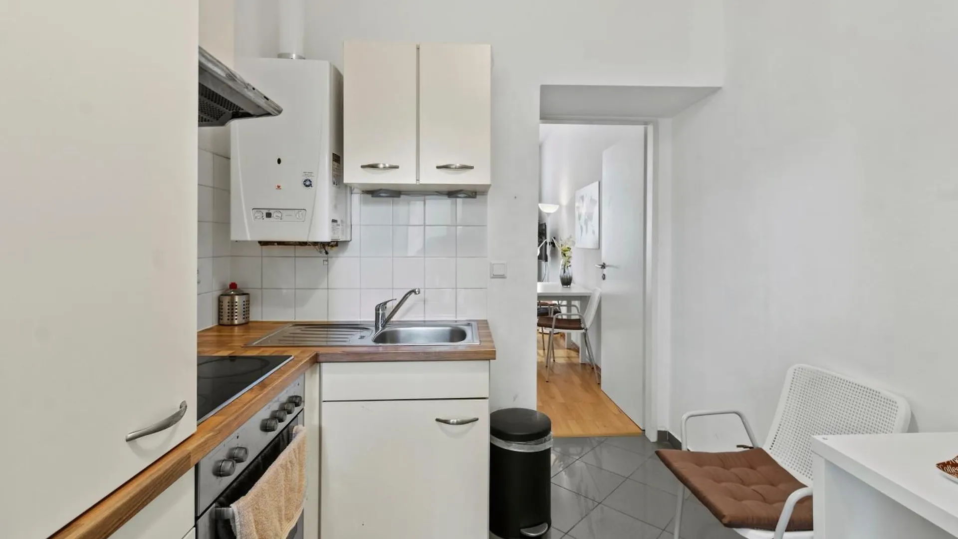 Stylish Apartment, 4 Min To U3 Zipperer Strasse Wien Apartment